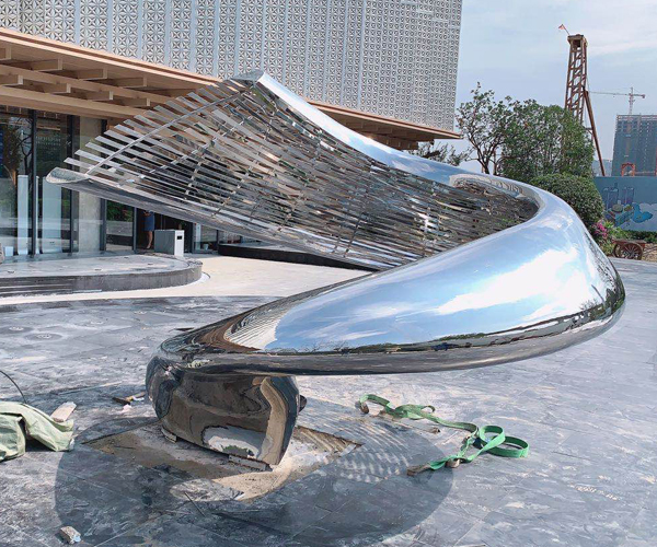 阳光城台州未来悦示范区不锈钢镜面雕塑项目